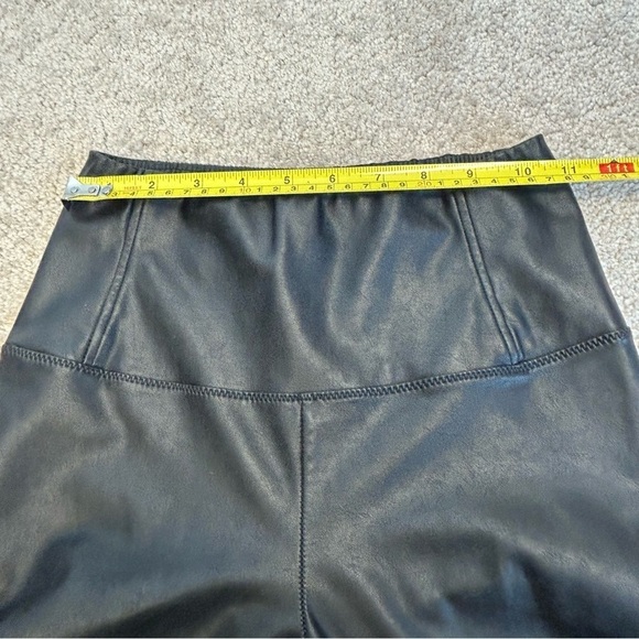 ARITZIA Wilfred Free Black Daria Faux leather leggings high waisted Sz XS - Picture 9 of 11